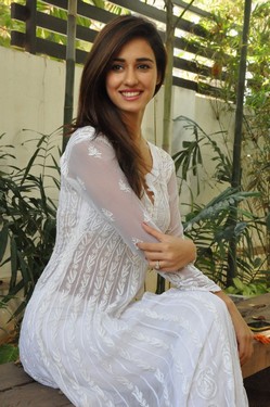 Disha Patani Photo Gallery